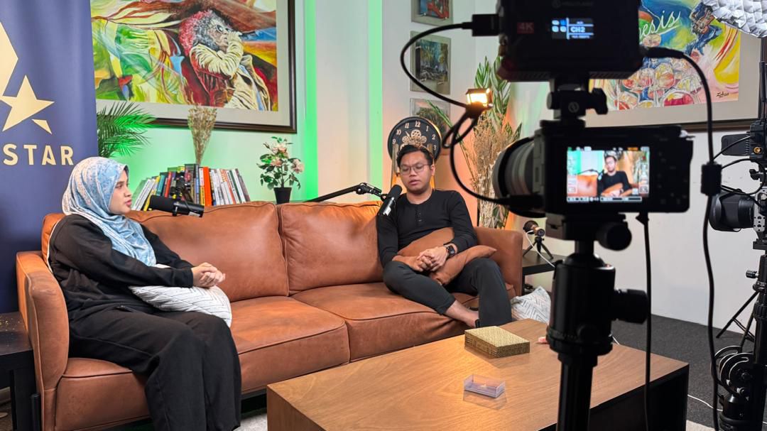 Podcast behind the scenes